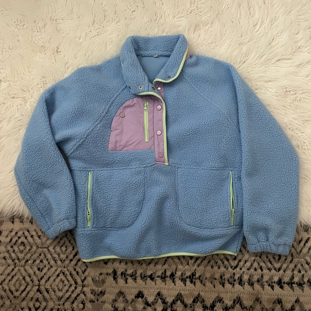 NEW Women's Fuzzy Fleece Pullover in Sky Blue and Lavender